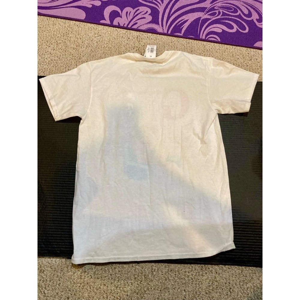 Scream Ghost Face G is for Ghostface Spirit Halloween T-shirt Sz M NWT - Picture 6 of 6